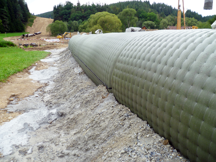 Защита трубопроводов с помощью Incomat® Pipeline Cover