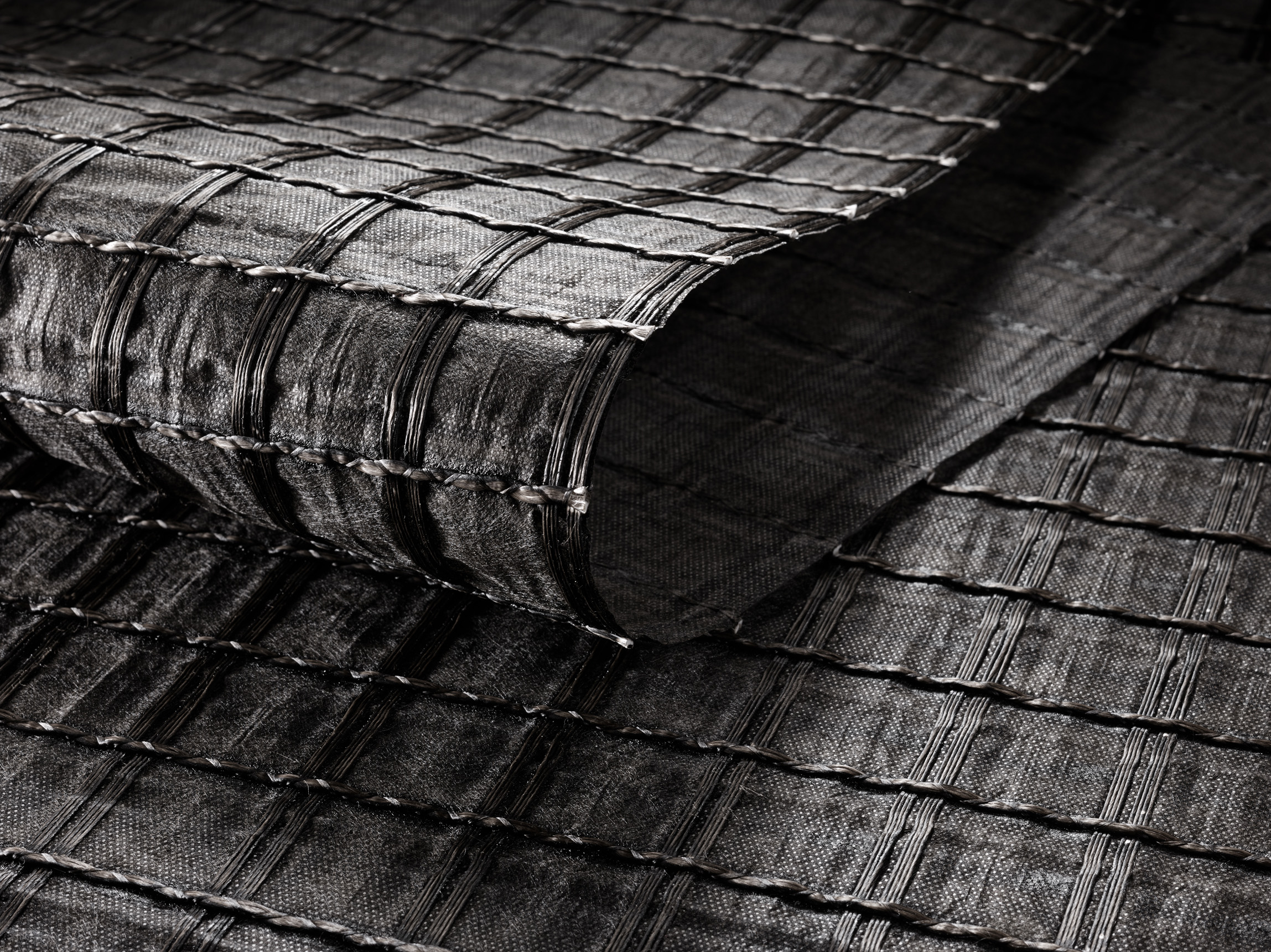 Знакомство с гибкостью HaTelit XP Детальный вид гибкой армирующей сетки HaTelit XP